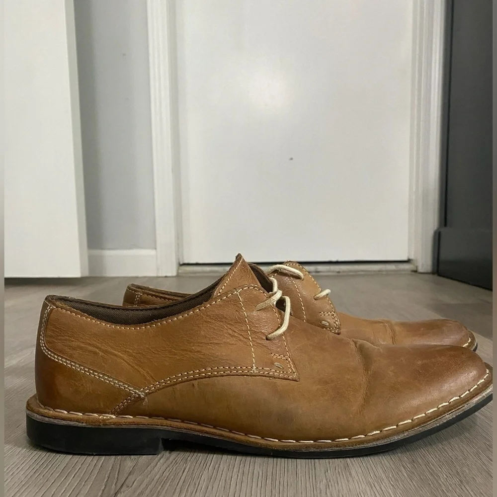 RED TAPE - Leather lace comfort shoes Men size 11